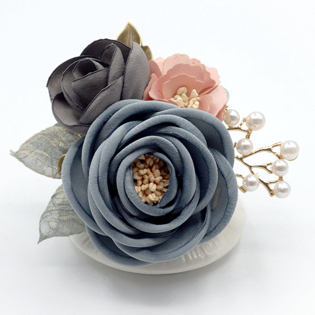 Brooch| Corsage| Fabric flowers